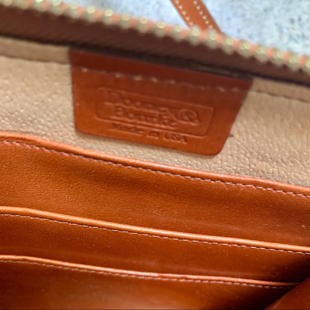 Vintage Dooney & Bourke All Weather Leather Belt Bag Crossbody Convertible - Picture 5 of 6